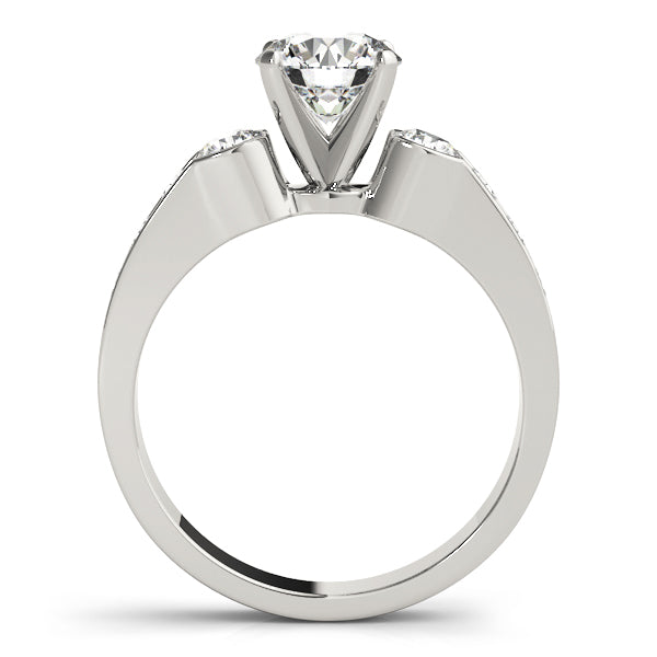 Round Diamond Engagement Ring with Graduated Side Stones in 10K/14K gold and platinum with certified lab-grown or natural diamonds