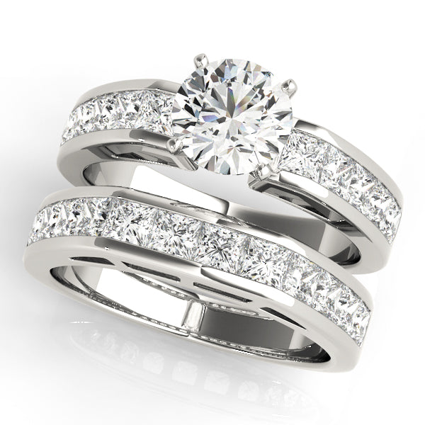 Iconic Fancy Shape Princess Diamond Engagement Ring in 10K/14K gold and platinum with certified lab-grown or natural diamonds