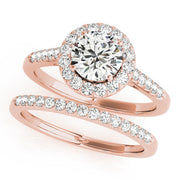 Statement Halo Round Diamond Engagement Ring in 10K/14K gold and platinum with certified lab-grown or natural diamonds