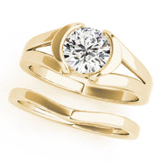 Regal Solitaires Any Shape Round Diamond Engagement Ring in 10K/14K gold and platinum with certified lab-grown or natural diamonds