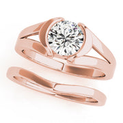 Regal Solitaires Any Shape Round Diamond Engagement Ring in 10K/14K gold and platinum with certified lab-grown or natural diamonds