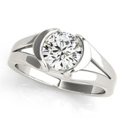 Regal Solitaires Any Shape Round Diamond Engagement Ring in 10K/14K gold and platinum with certified lab-grown or natural diamonds