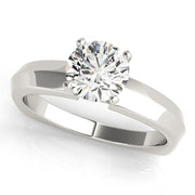 Majestic Solitaires Round Diamond Engagement Ring in 10K/14K gold and platinum with certified lab-grown or natural diamonds