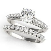 Dazzling Prong-Set Round Diamond Engagement Ring in 10K/14K gold and platinum with certified lab-grown or natural diamonds