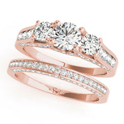 0.50 in 10K/14K gold and platinum with certified lab-grown or natural diamonds