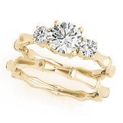 0.50 in 10K/14K gold and platinum with certified lab-grown or natural diamonds