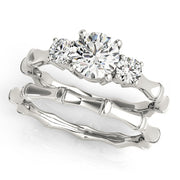 0.50 in 10K/14K gold and platinum with certified lab-grown or natural diamonds