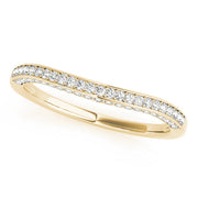 Classic Three-Stone Round Diamond Engagement Ring in 10K/14K gold and platinum with certified lab-grown or natural diamonds