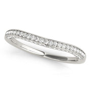Classic Three-Stone Round Diamond Engagement Ring in 10K/14K gold and platinum with certified lab-grown or natural diamonds