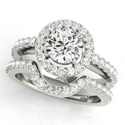 Luxe Halo Round Diamond Engagement Ring in 10K/14K gold and platinum with certified lab-grown or natural diamonds