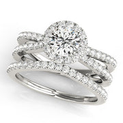 Refined Halo Round Diamond Engagement Ring in 10K/14K gold and platinum with certified lab-grown or natural diamonds