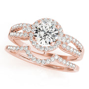 Bespoke Halo Round Diamond Engagement Ring in 10K/14K gold and platinum with certified lab-grown or natural diamonds