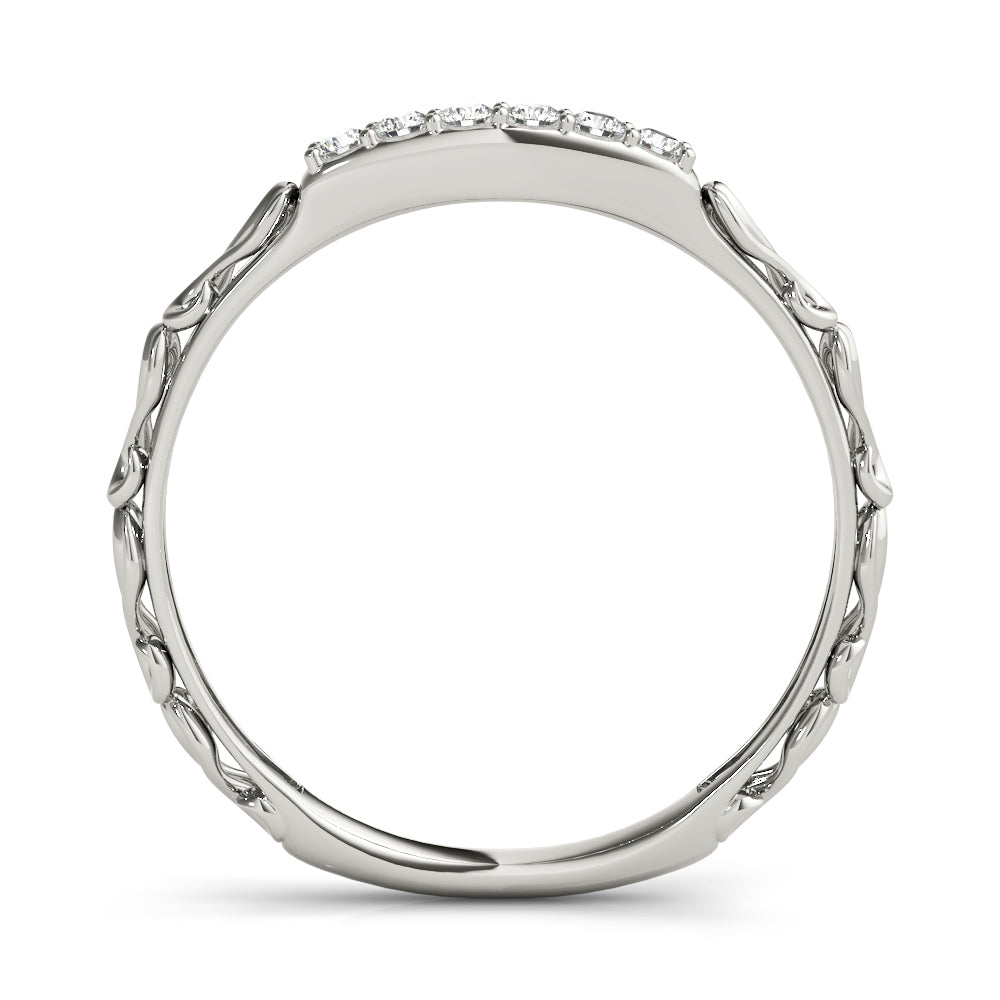 Vintage-Inspired Shared Prong Wedding Half Eternity Ring in Gold & Platinum