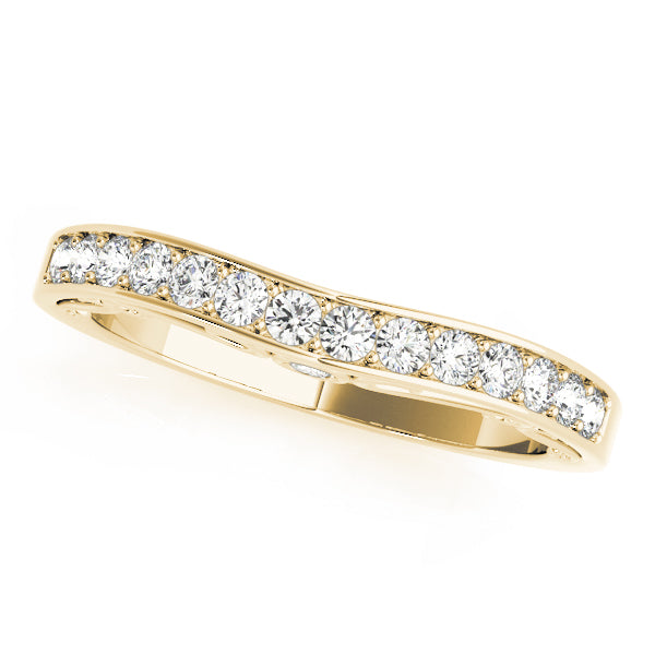 Channel-in-Prong Curved Half Eternity Ring in 10K/14K gold and platinum with certified lab-grown or natural diamonds
