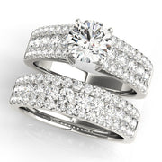 Pristine Remount Round Diamond Engagement Ring in 10K/14K gold and platinum with certified lab-grown or natural diamonds