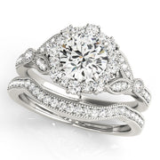 Exquisite Halo Round Diamond Engagement Ring in 10K/14K gold and platinum with certified lab-grown or natural diamonds