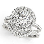 Adored Halo Round Diamond Engagement Ring in 10K/14K gold and platinum with certified lab-grown or natural diamonds