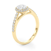 Iconic Halo Oval Diamond Engagement Ring in 10K/14K gold and platinum with certified lab-grown or natural diamonds
