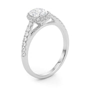Iconic Halo Oval Diamond Engagement Ring in 10K/14K gold and platinum with certified lab-grown or natural diamonds