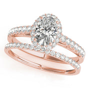 Iconic Halo Oval Diamond Engagement Ring in 10K/14K gold and platinum with certified lab-grown or natural diamonds