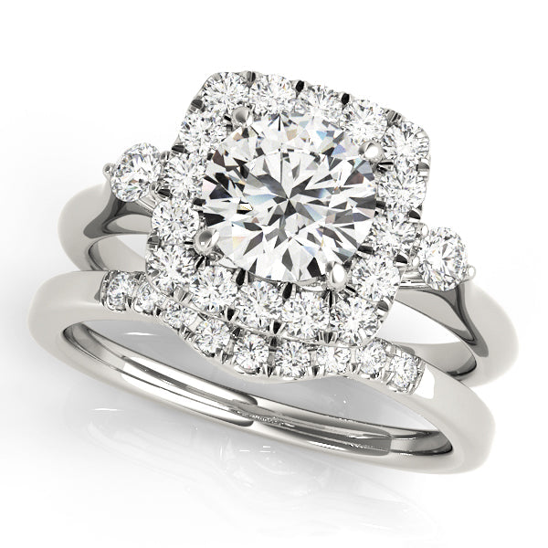 Lustrous Halo Round Diamond Engagement Ring in 10K/14K gold and platinum with certified lab-grown or natural diamonds
