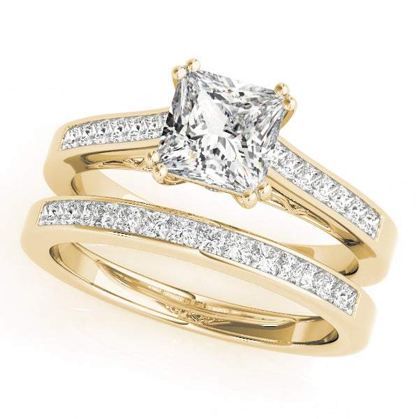 Refined Sidestone Princess Diamond Engagement Ring in 10K/14K gold and platinum with certified lab-grown or natural diamonds
