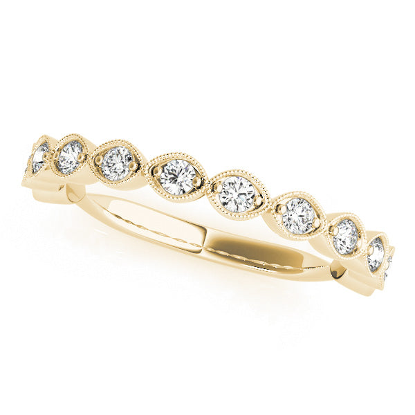 Vintage-Inspired Milgrain Half Eternity Ring in 10K/14K gold and platinum with certified lab-grown or natural diamonds
