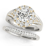 Statement Halo Engagement Ring Round Diamond Engagement Ring in 10K/14K gold and platinum with certified lab-grown or natural diamonds