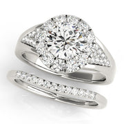 Statement Halo Engagement Ring Round Diamond Engagement Ring in 10K/14K gold and platinum with certified lab-grown or natural diamonds