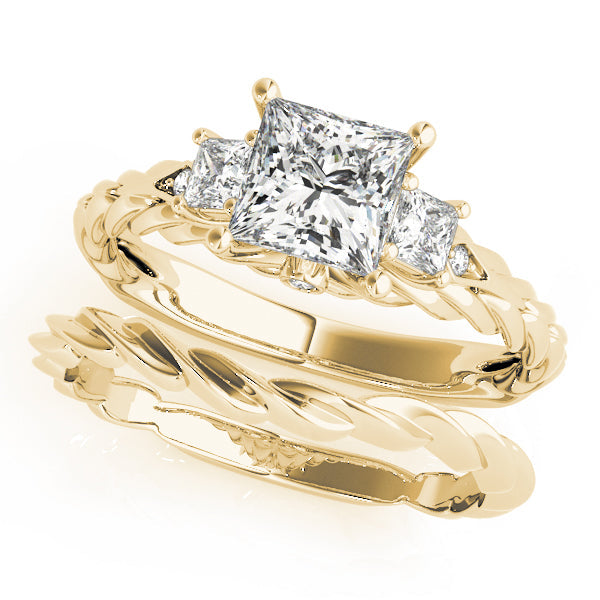 Exquisite Sidestone Princess Diamond Engagement Ring in 10K/14K gold and platinum with certified lab-grown or natural diamonds