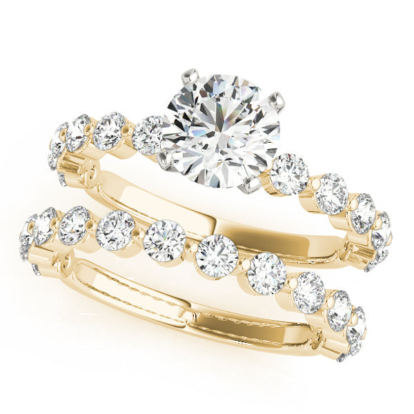 Luxe Single Prong Engagement Ring Round Diamond Engagement Ring in 10K/14K gold and platinum with certified lab-grown or natural diamonds
