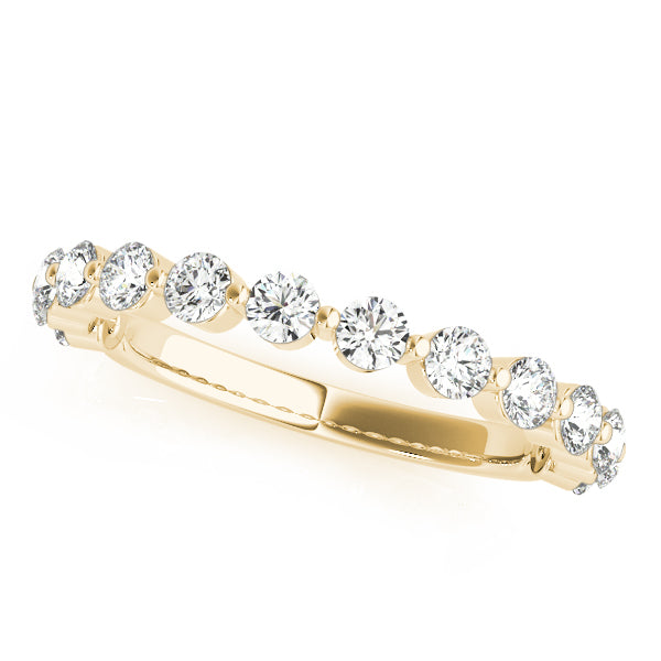 Single Shared Prong Half Eternity Ring in 10K/14K gold and platinum with certified lab-grown or natural diamonds