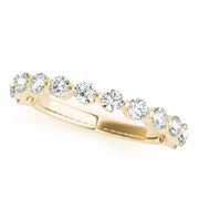 Single Shared Prong Half Eternity Ring in 10K/14K gold and platinum with certified lab-grown or natural diamonds