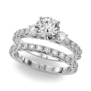 Regal Remount Ring Round Diamond Engagement Ring in 10K/14K gold and platinum with certified lab-grown or natural diamonds