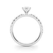 Sophisticated Remount Rng Round Diamond Engagement Ring in 10K/14K gold and platinum with certified lab-grown or natural diamonds