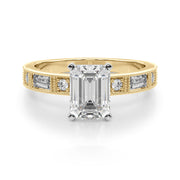 Bespoke Remount Engagement Ring Round Diamond Engagement Ring in 10K/14K gold and platinum with certified lab-grown or natural diamonds