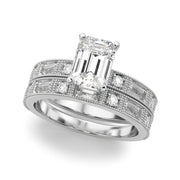 Bespoke Remount Engagement Ring Round Diamond Engagement Ring in 10K/14K gold and platinum with certified lab-grown or natural diamonds