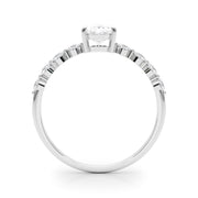 Elegant Single Row Shared Pr Eng Ring Oval Diamond Engagement Ring in 10K/14K gold and platinum with certified lab-grown or natural diamonds