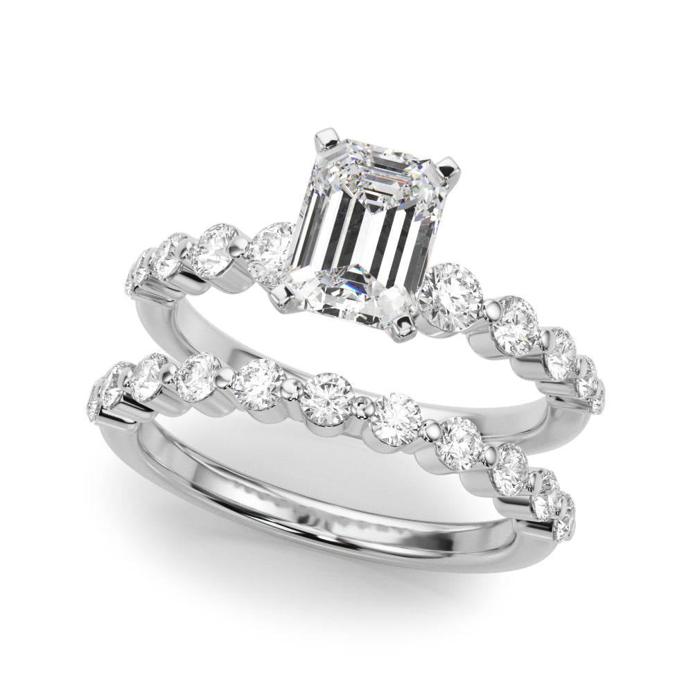 Majestic Single Row Shared Pr Eng Ring Round Diamond Engagement Ring in 10K/14K gold and platinum with certified lab-grown or natural diamonds