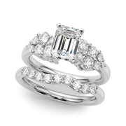 Signature Sidestone Round Diamond Engagement Ring in 10K/14K gold and platinum with certified lab-grown or natural diamonds