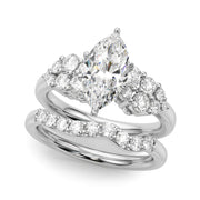 Signature Sidestone Round Diamond Engagement Ring in 10K/14K gold and platinum with certified lab-grown or natural diamonds