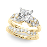 Signature Sidestone Round Diamond Engagement Ring in 10K/14K gold and platinum with certified lab-grown or natural diamonds