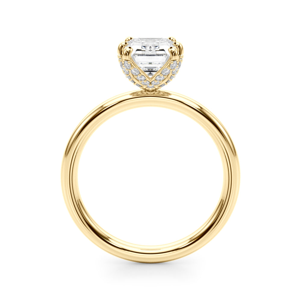 Dazzling Sidestone Emerald Diamond Engagement Ring in 10K/14K gold and platinum with certified lab-grown or natural diamonds