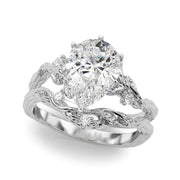 Resplendent Center Round Diamond Engagement Ring in 10K/14K gold and platinum with certified lab-grown or natural diamonds