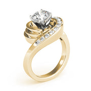 Lustrous Remounts Round Diamond Engagement Ring in 10K/14K gold and platinum with certified lab-grown or natural diamonds