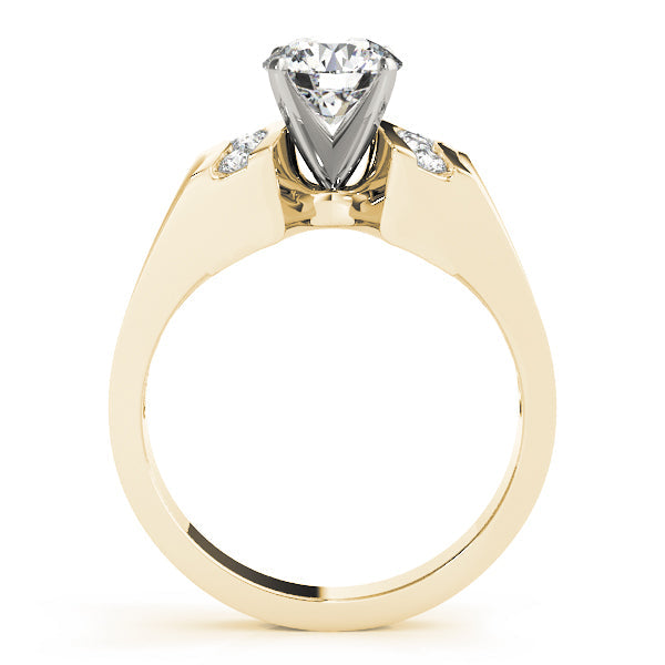Timeless Remounts Round Diamond Engagement Ring in 10K/14K gold and platinum with certified lab-grown or natural diamonds