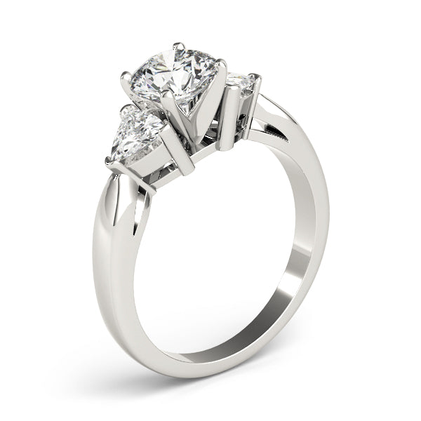0.50 in 10K/14K gold and platinum with certified lab-grown or natural diamonds