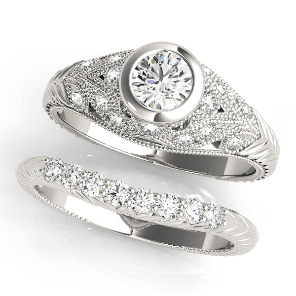 Heirloom Antique Round Diamond Engagement Ring in 10K/14K gold and platinum with certified lab-grown or natural diamonds