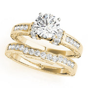 Sophisticated Antique Round Diamond Engagement Ring in 10K/14K gold and platinum with certified lab-grown or natural diamonds