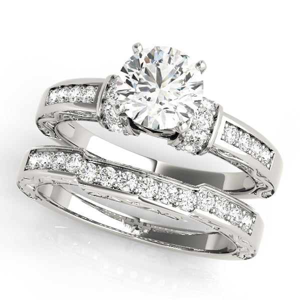Sophisticated Antique Round Diamond Engagement Ring in 10K/14K gold and platinum with certified lab-grown or natural diamonds